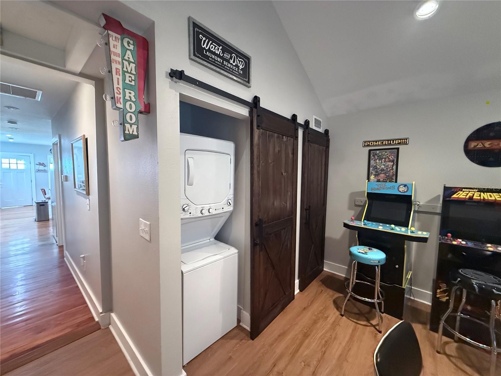 Image 24 of 32 For 20730 Powell Road