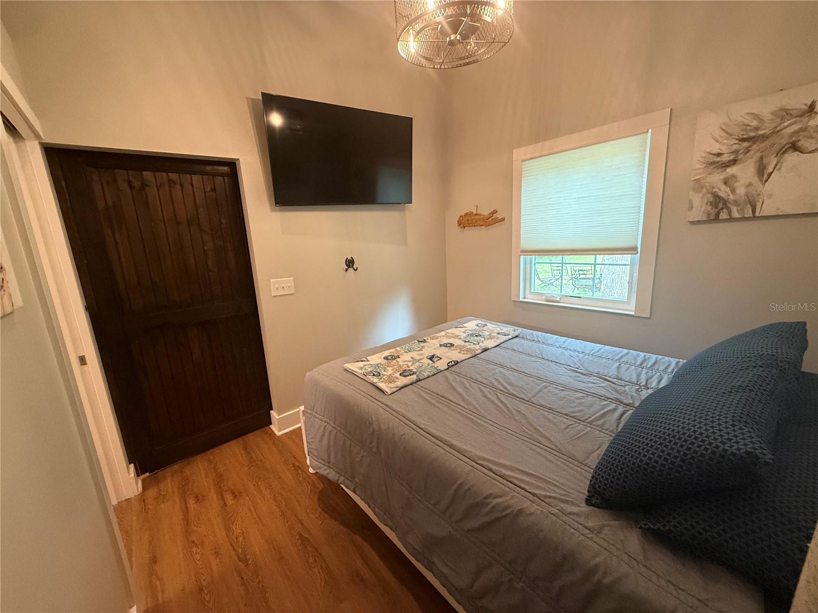 Image 27 of 32 For 20730 Powell Road