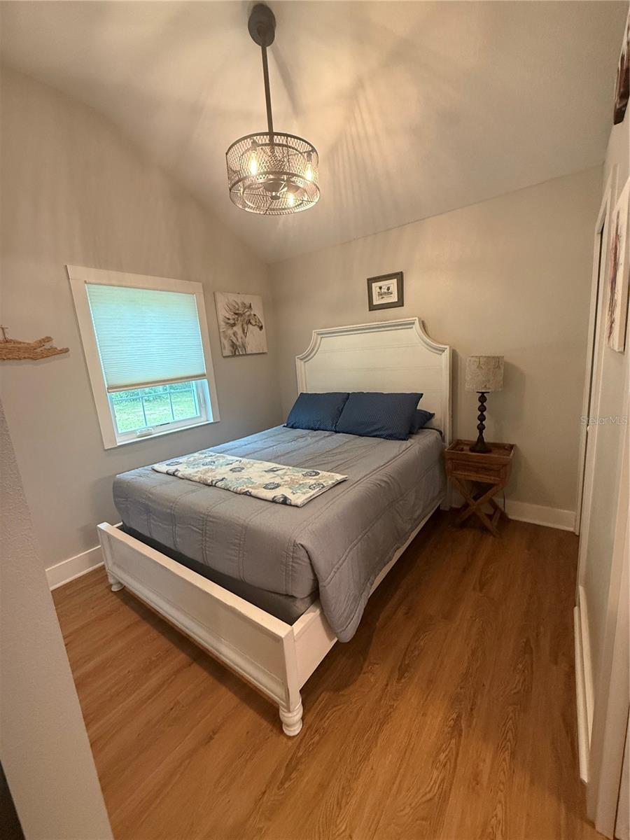 Image 29 of 32 For 20730 Powell Road