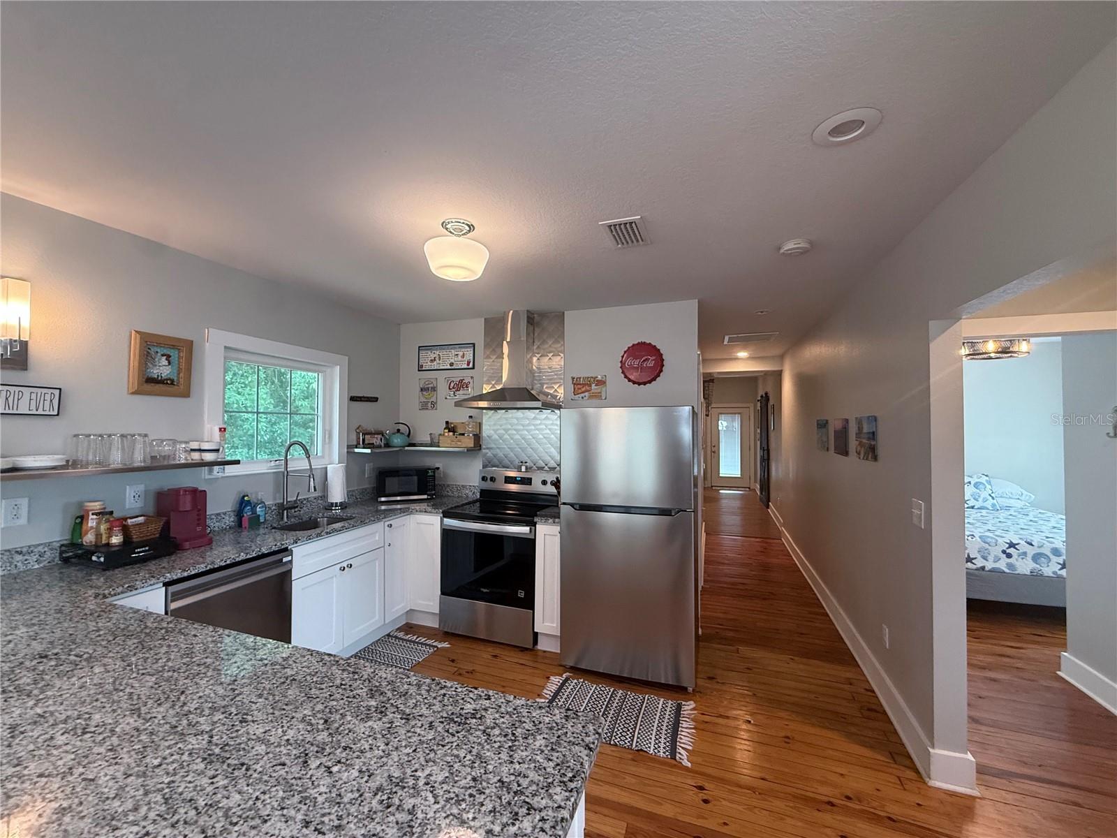 Image 9 of 32 For 20730 Powell Road