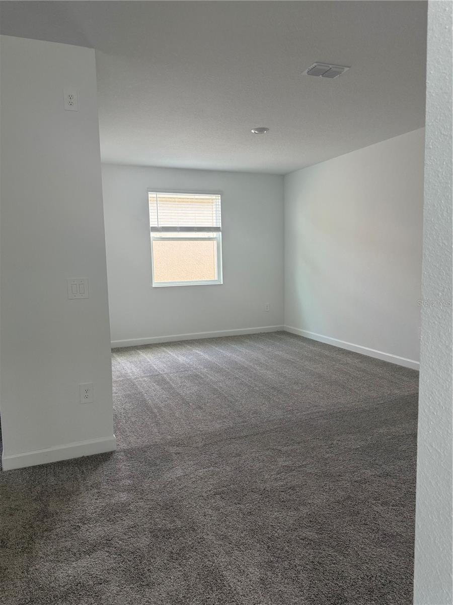 Image 15 of 29 For 1123 Kingsbarn Street