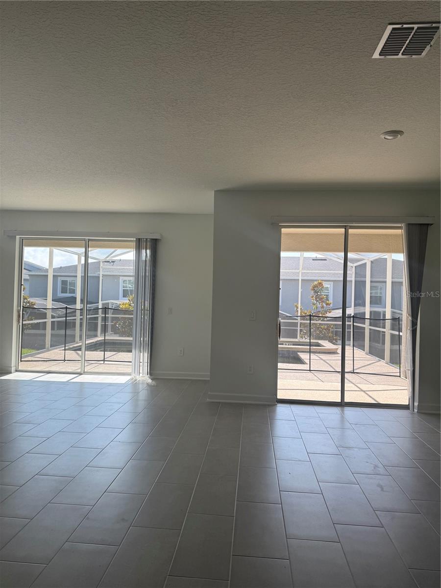 Image 2 of 29 For 1123 Kingsbarn Street