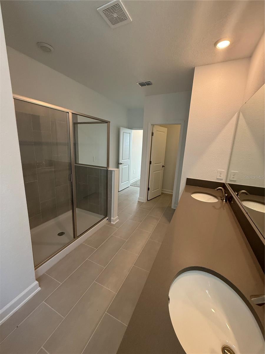 Image 21 of 29 For 1123 Kingsbarn Street