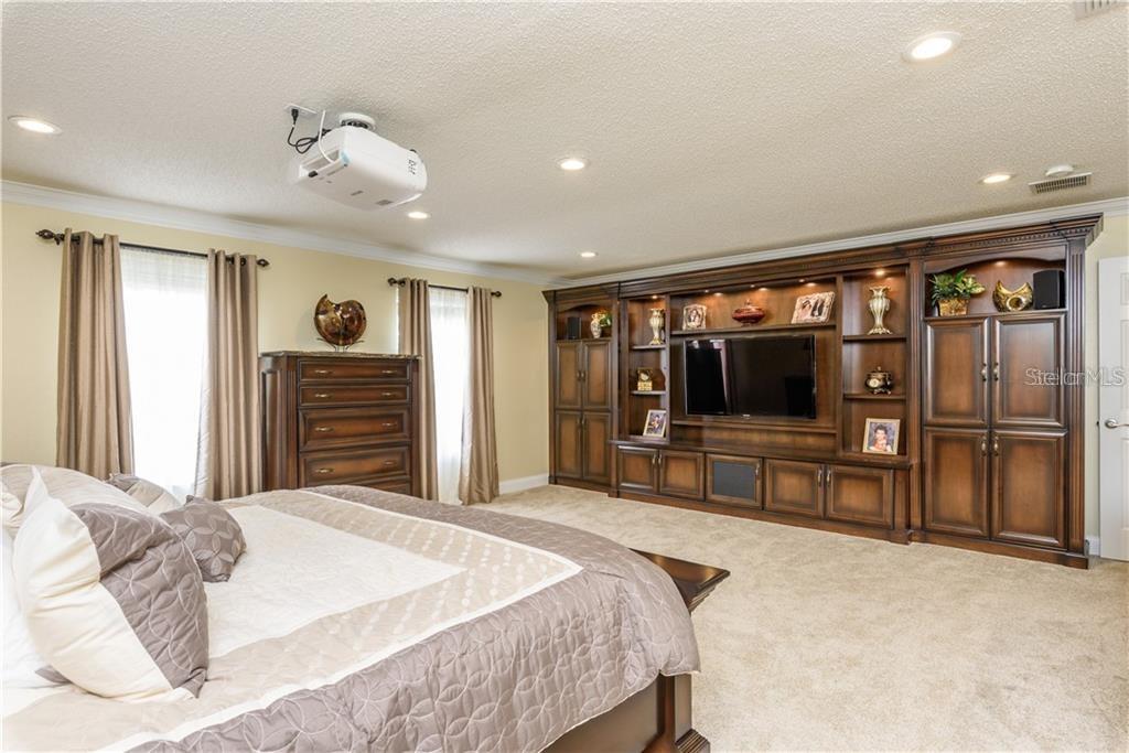 Image 17 of 19 For 105 Cedar Heights Court