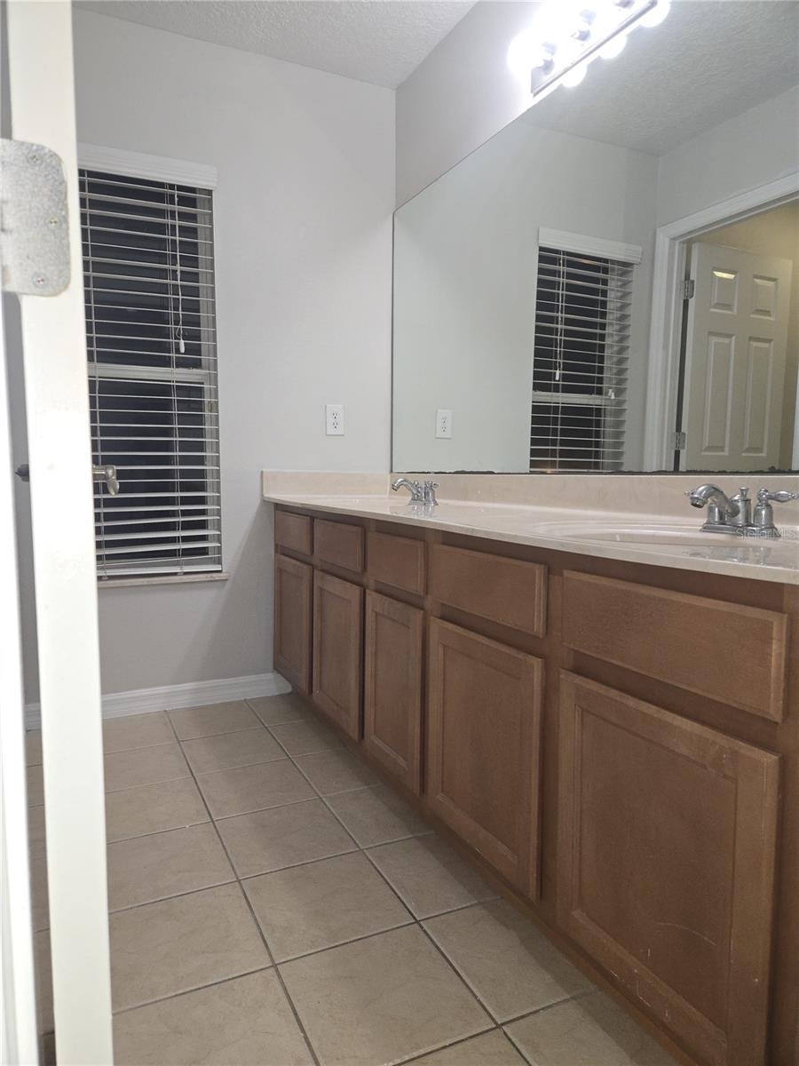 Image 22 of 31 For 14954 Faberge Drive