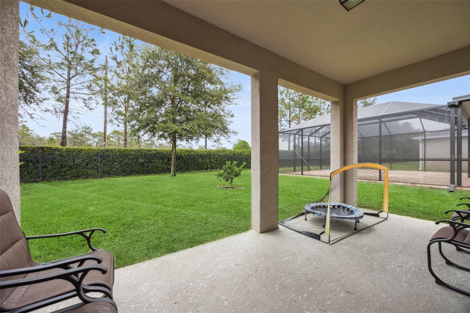 Image 36 of 56 For 653 Victoria Trails Boulevard