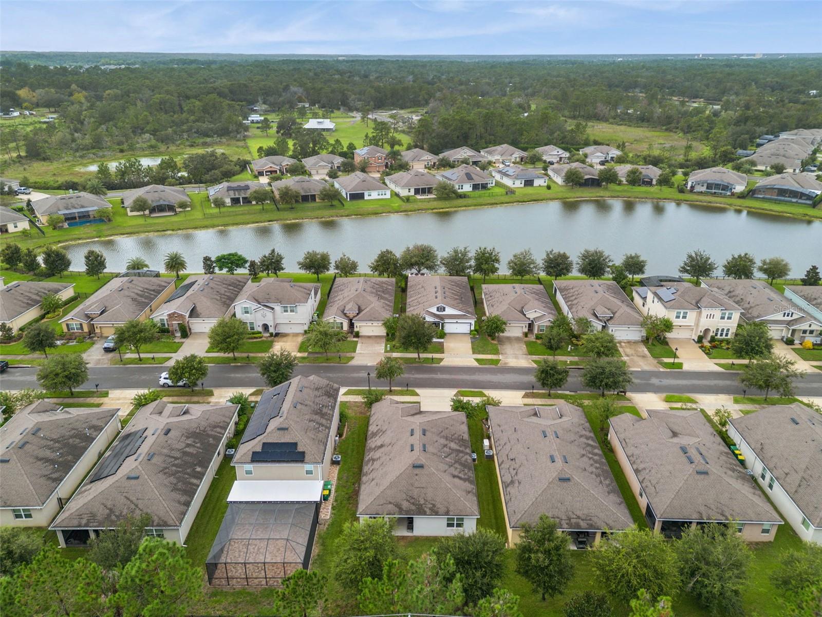 Image 42 of 56 For 653 Victoria Trails Boulevard