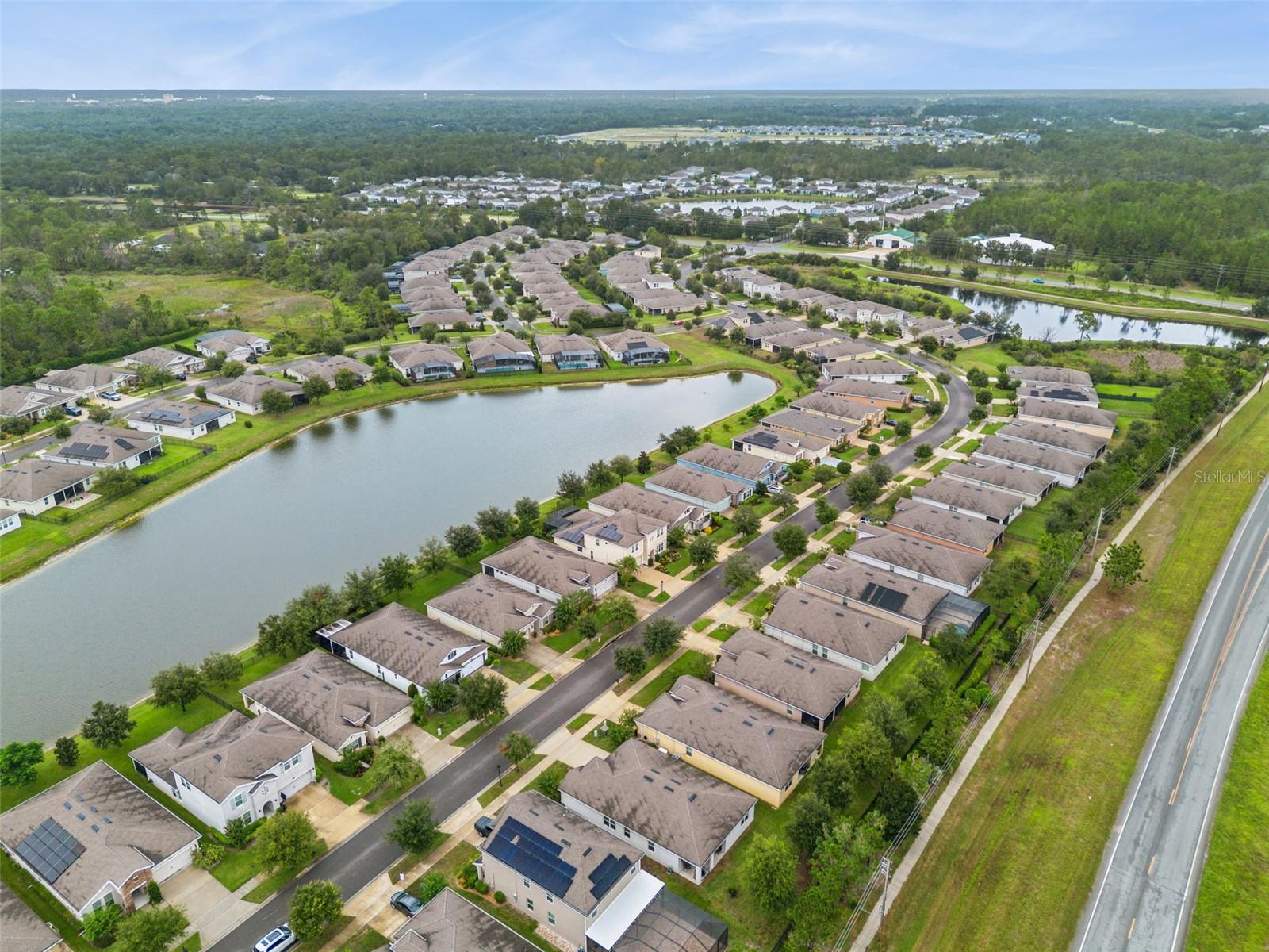 Image 46 of 56 For 653 Victoria Trails Boulevard