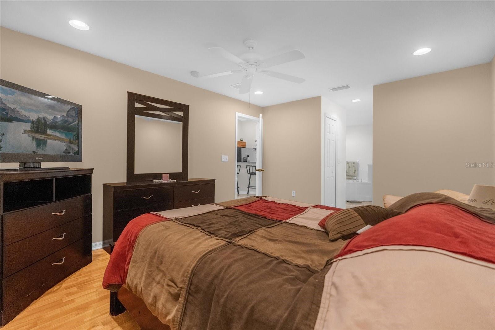 Image 16 of 28 For 1857 Snapper Drive