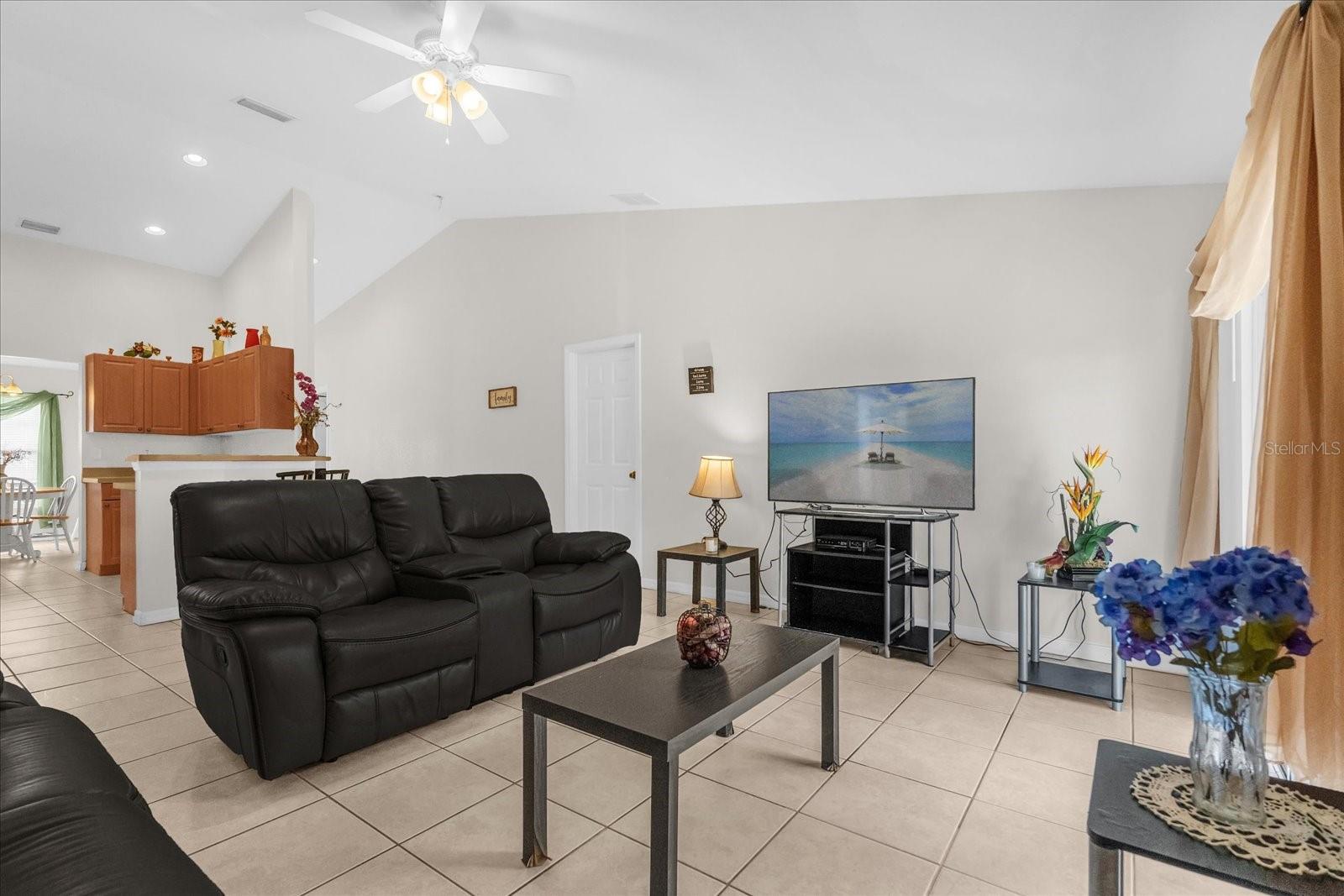 Image 9 of 28 For 1857 Snapper Drive