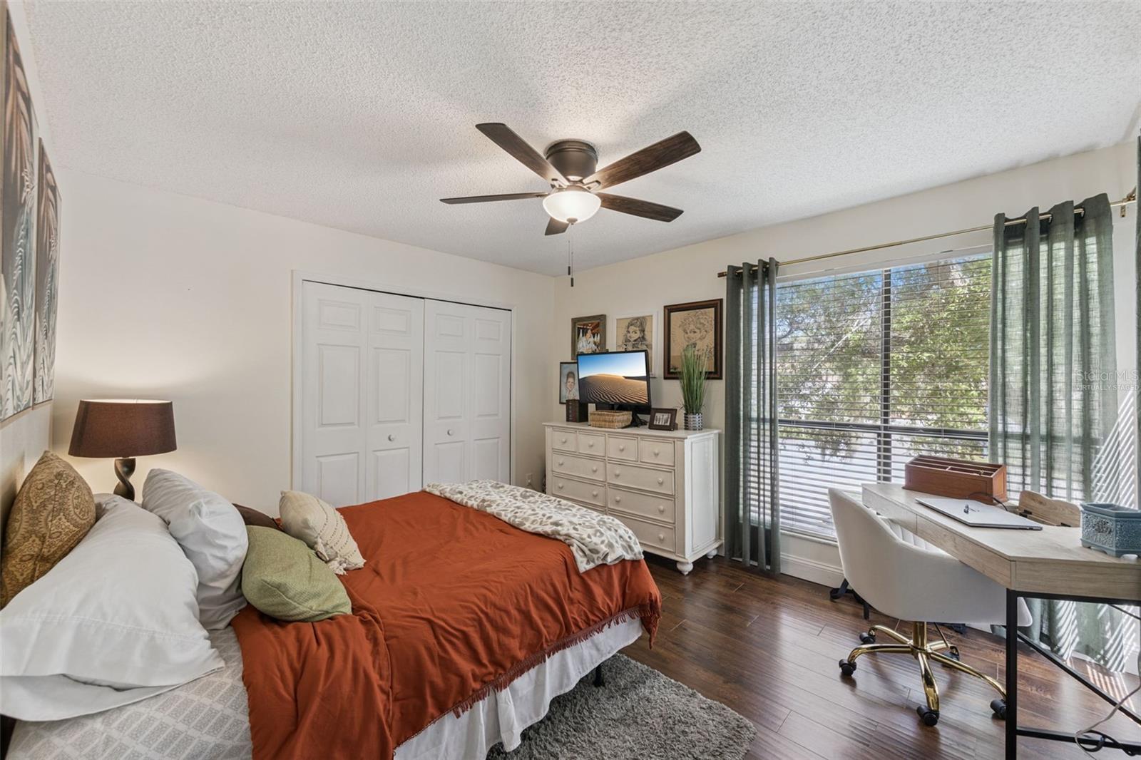 Image 15 of 28 For 300 Shadowbay Boulevard 204