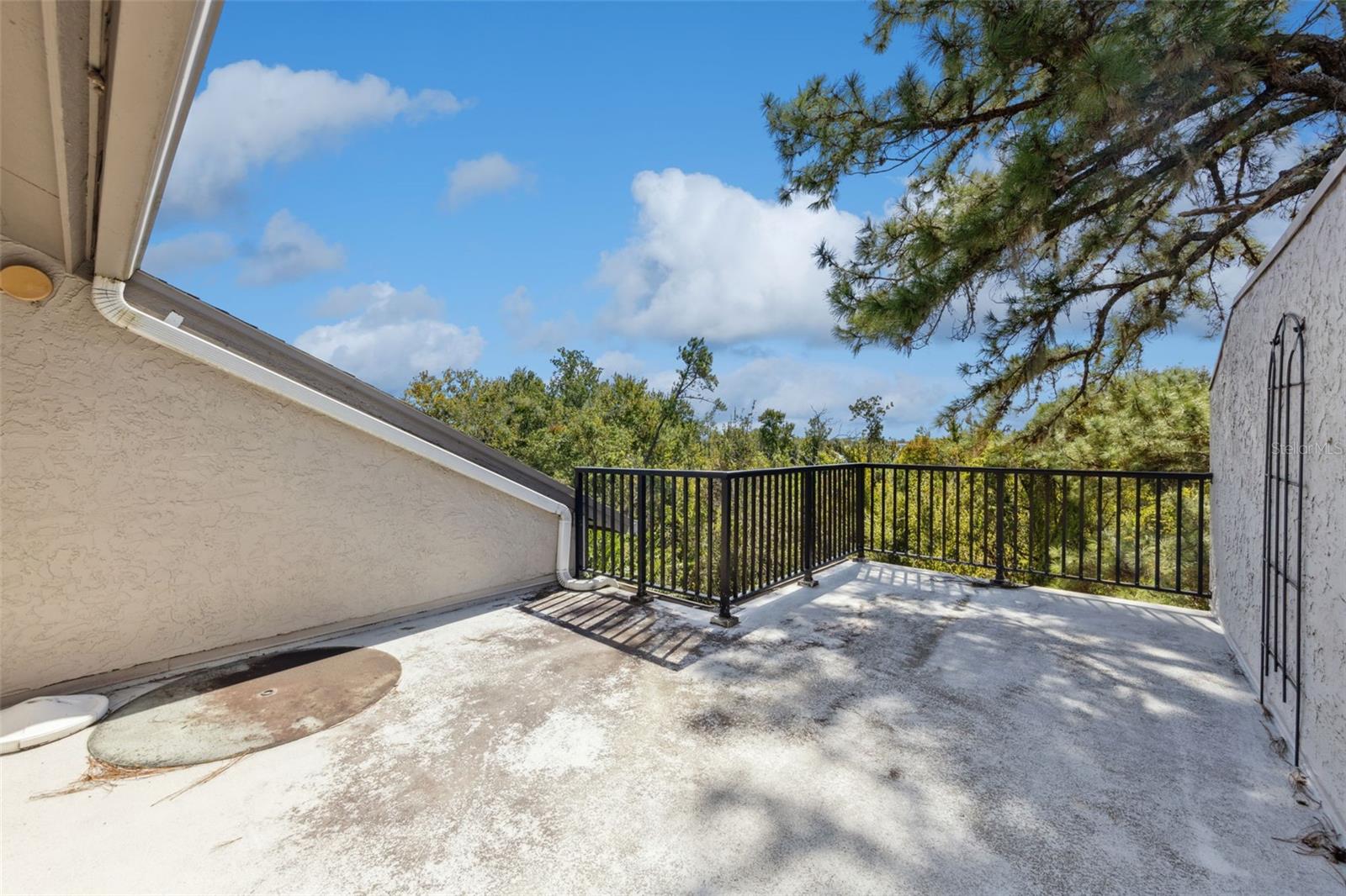Image 23 of 28 For 300 Shadowbay Boulevard 204