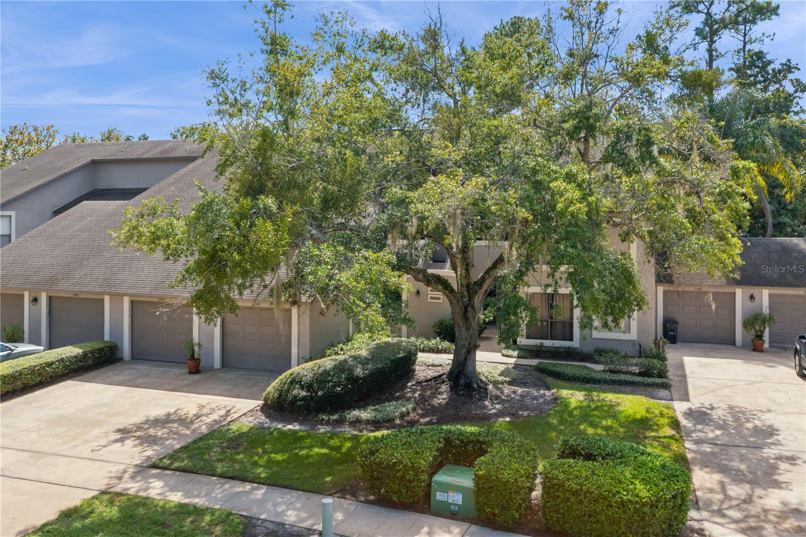 Image 4 of 28 For 300 Shadowbay Boulevard 204