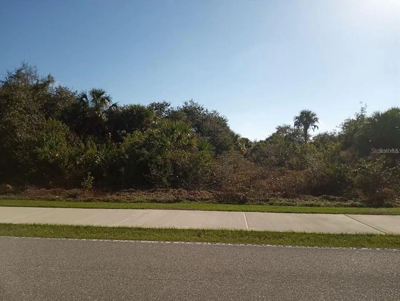 Details for 9982 Calumet Boulevard, PORT CHARLOTTE, FL 33981