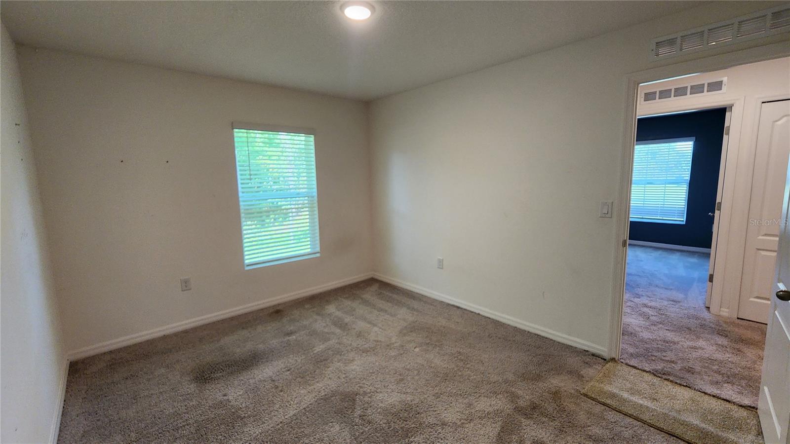 Image 19 of 39 For 832 Sorrel Street Nw