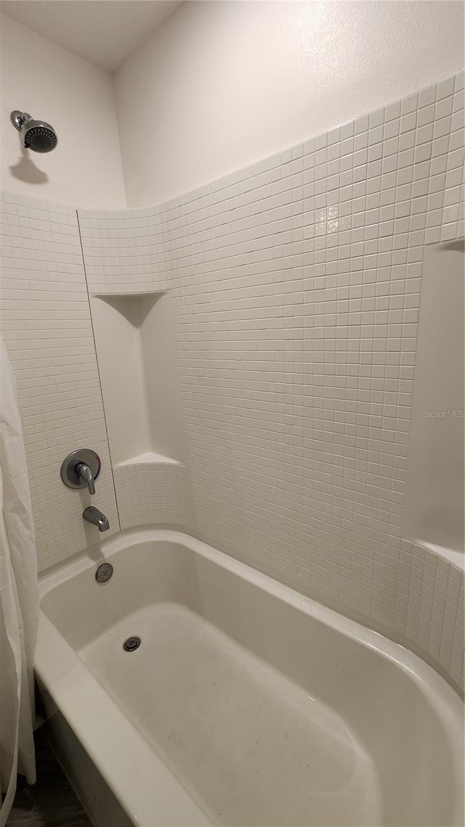 Image 22 of 39 For 832 Sorrel Street Nw