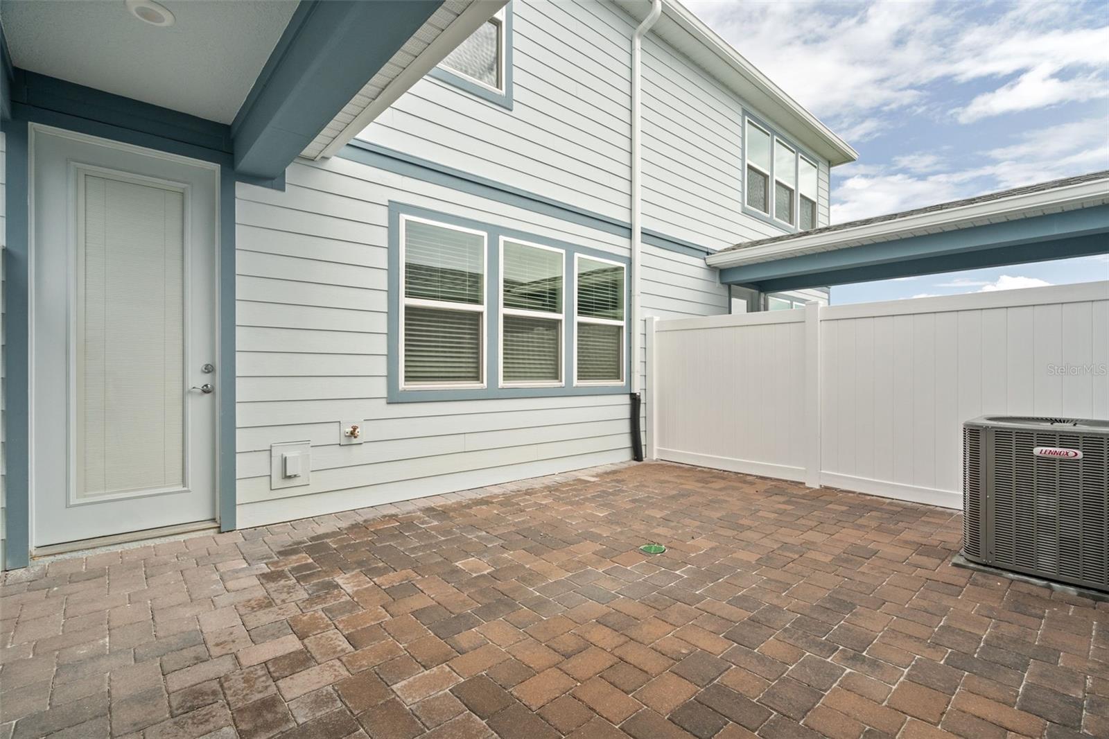 Image 10 of 21 For 4588 Maple Waltz Alley