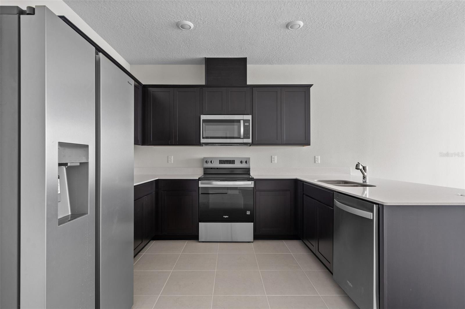 Image 6 of 21 For 4588 Maple Waltz Alley