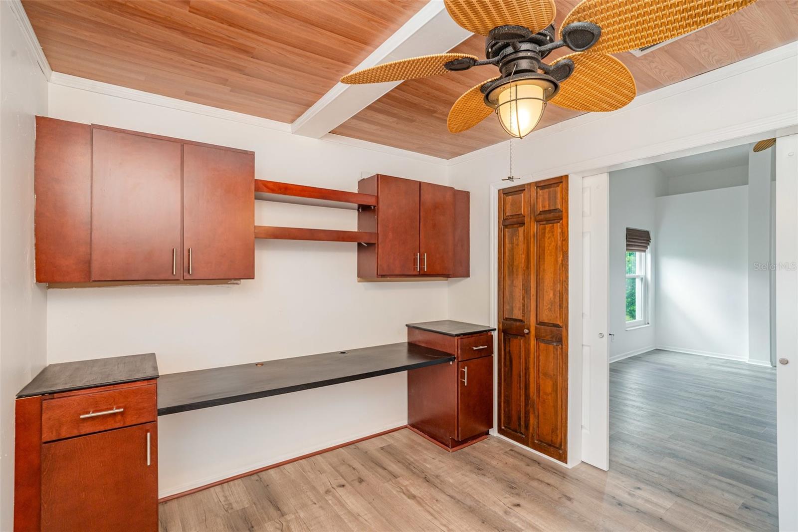 Image 10 of 31 For 2048 Berry Roberts Drive