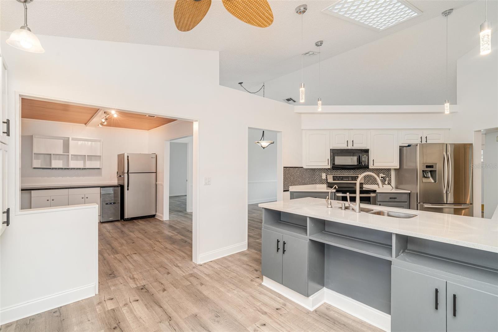 Image 12 of 31 For 2048 Berry Roberts Drive
