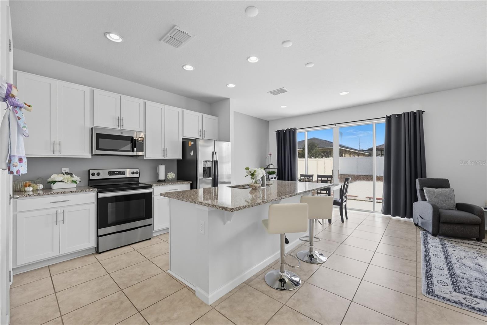 Image 10 of 33 For 938 Fallon Hills Drive