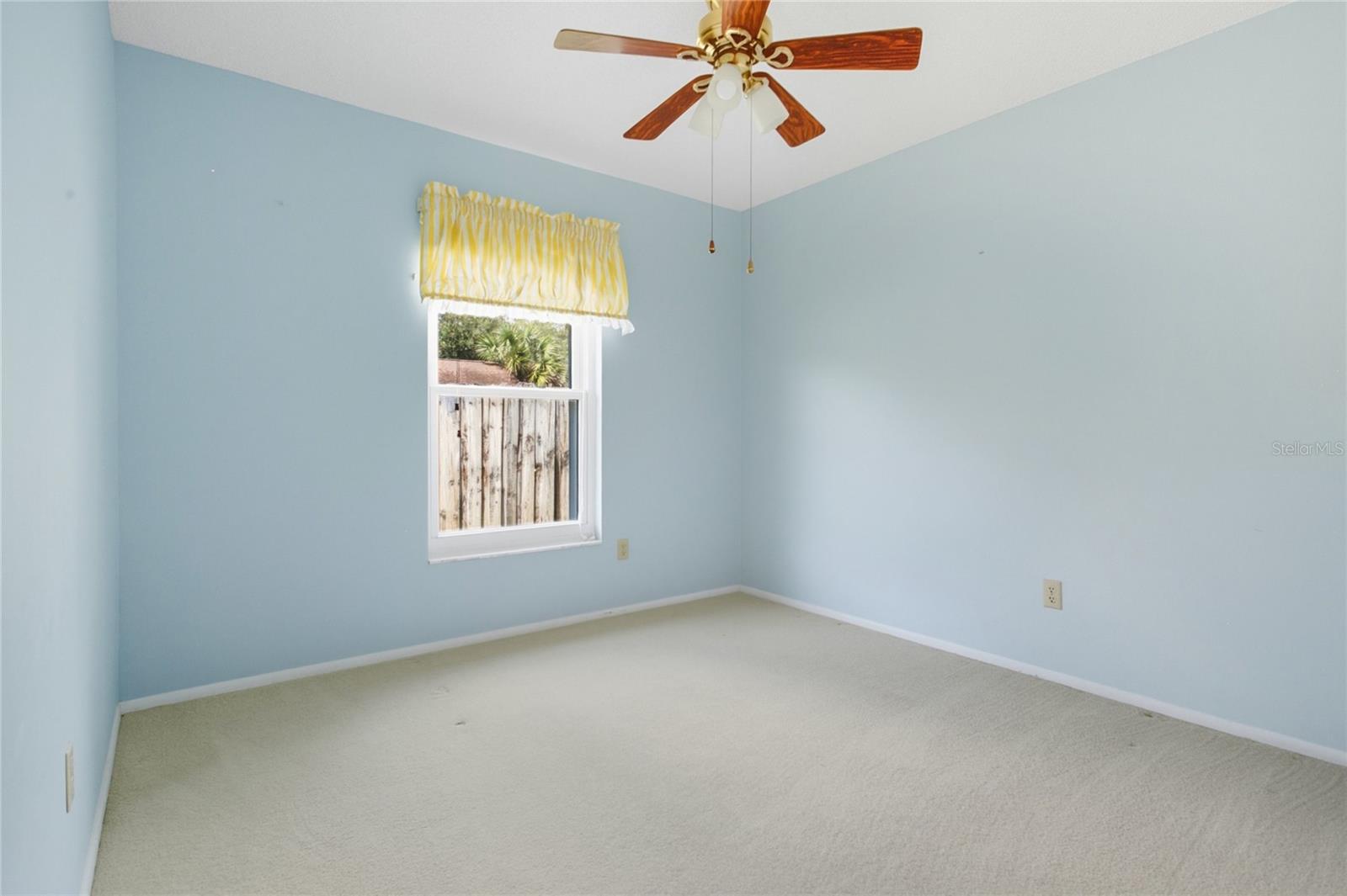 Image 18 of 38 For 4760 Saint Brides Circle