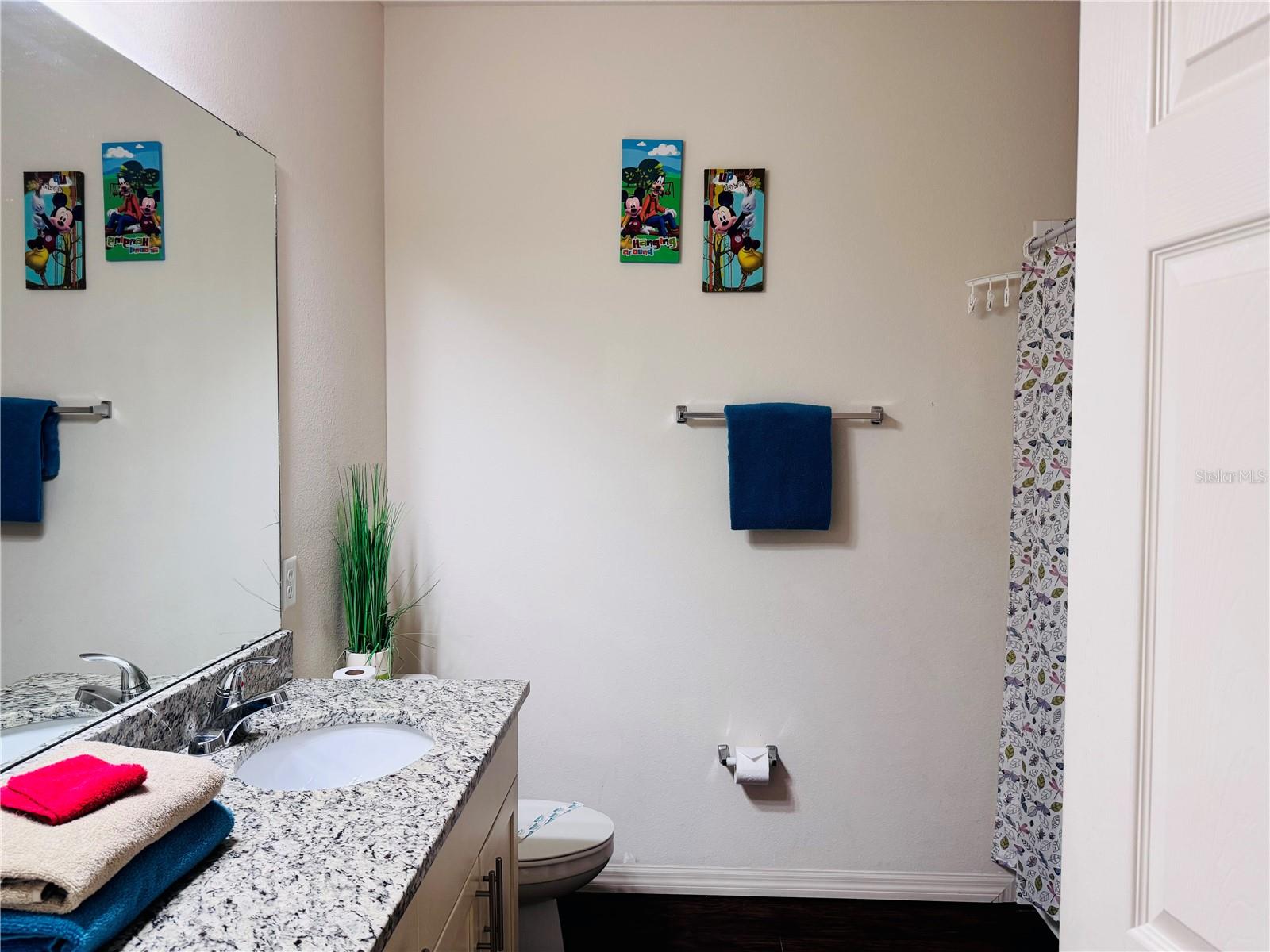 Image 8 of 9 For 8931 Shine Drive