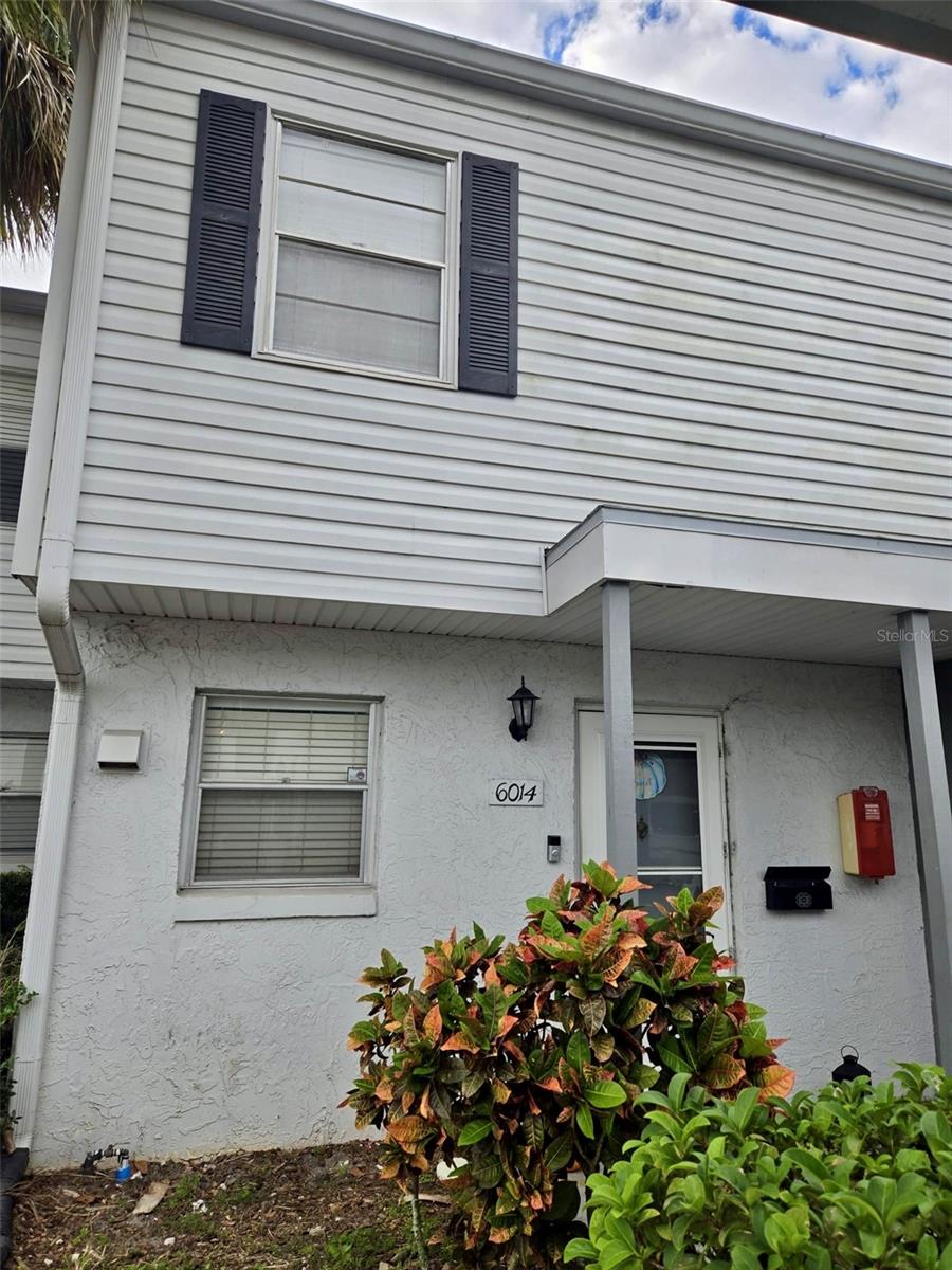 Image 3 of 17 For 6014 Amberly Court T28