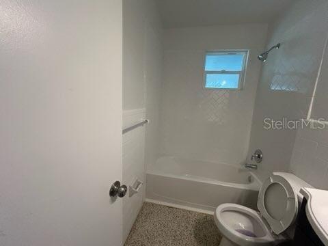 Image 15 of 15 For 423 Ridgewood Avenue