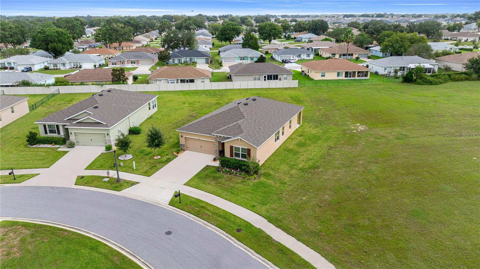 Image 5 of 29 For 6125 88th Loop