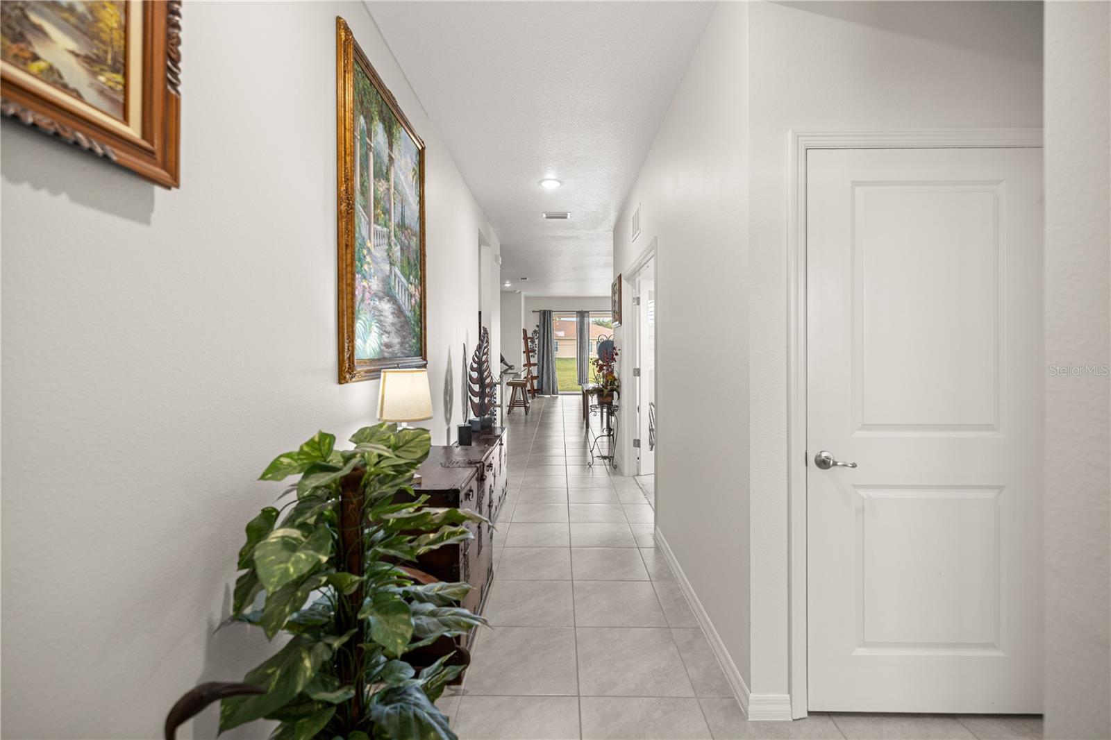 Image 7 of 29 For 6125 88th Loop