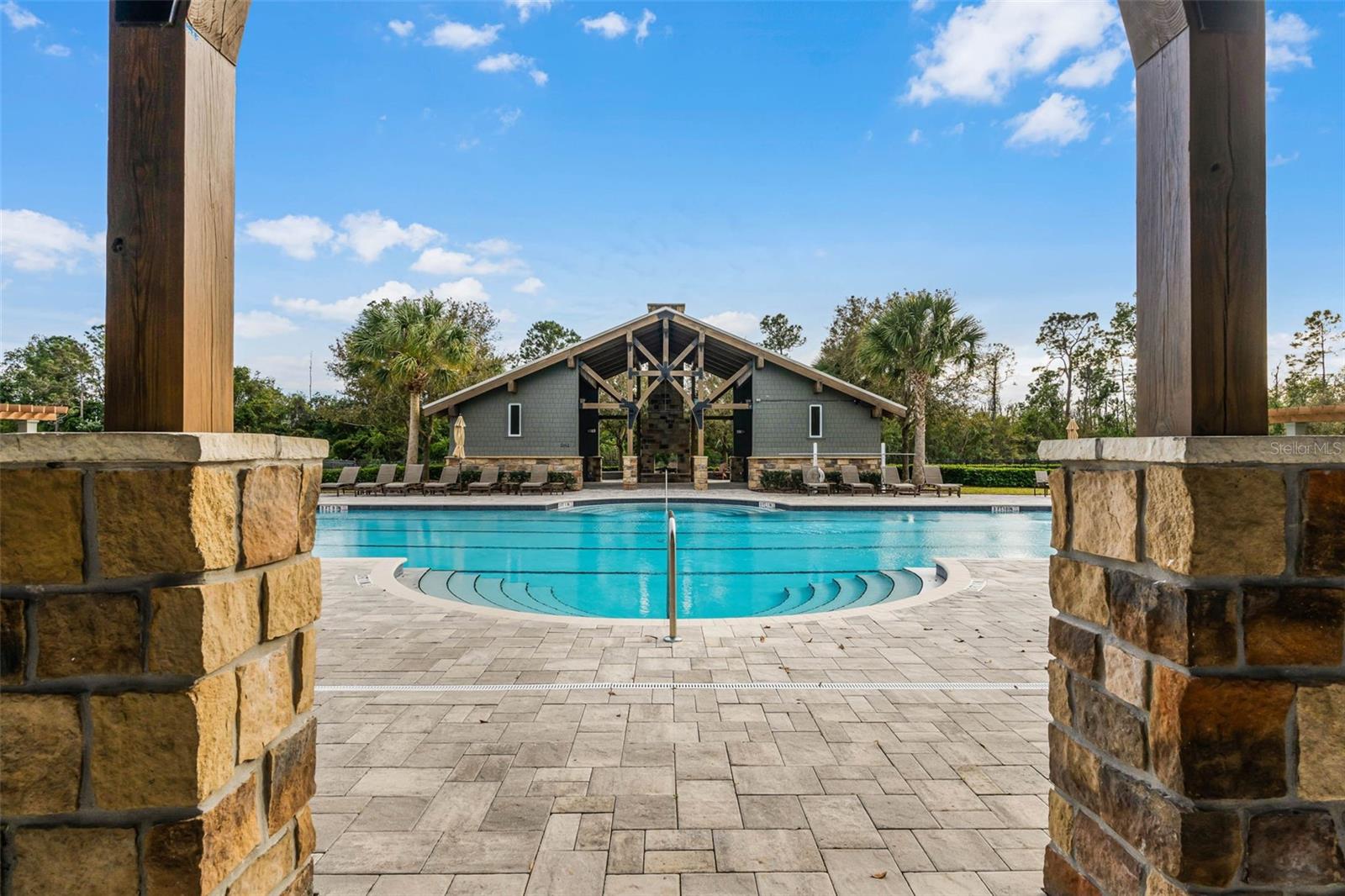 Image 21 of 36 For 14202 Shocklach Drive