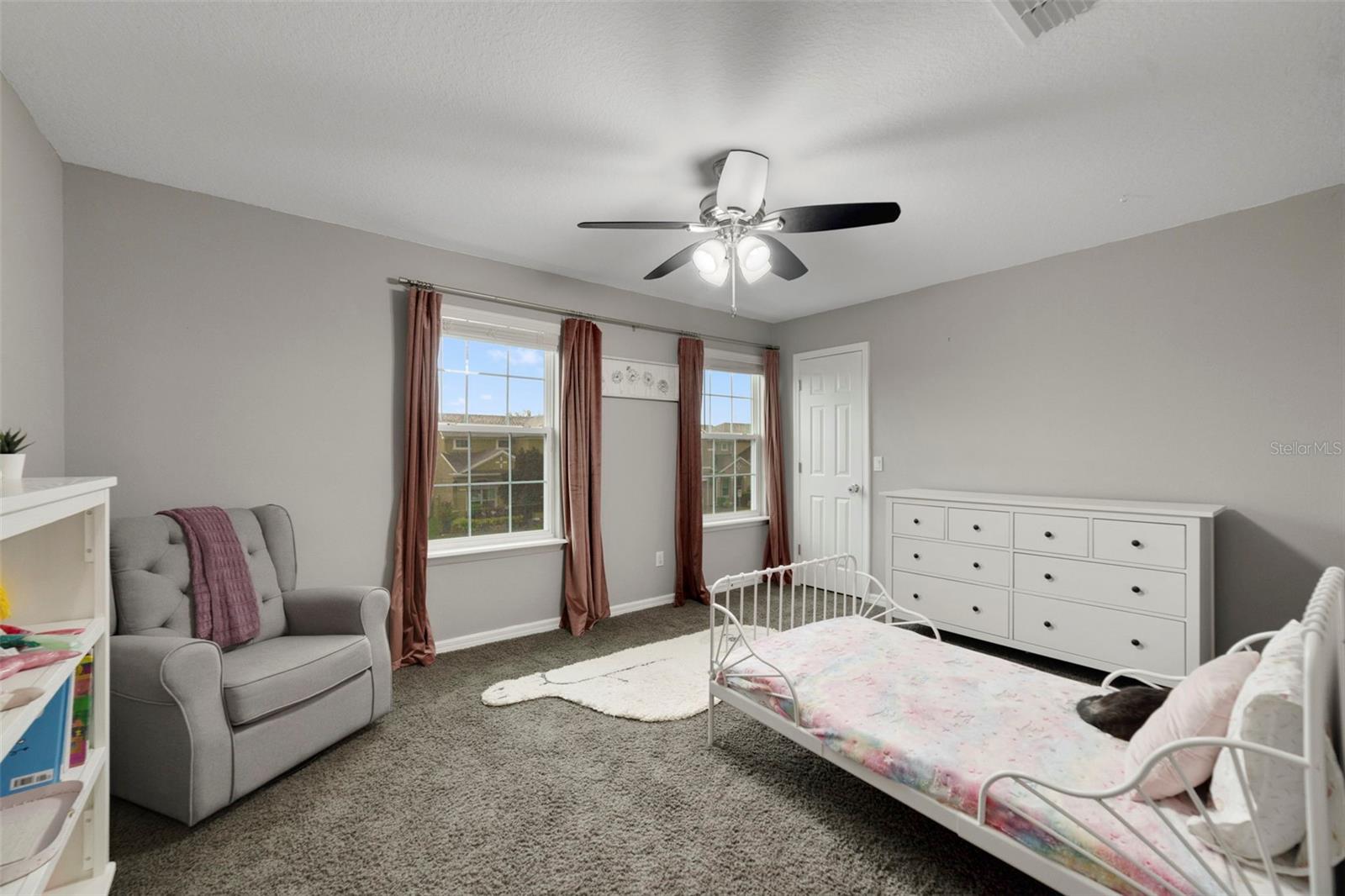Image 21 of 34 For 950 Maumee Street