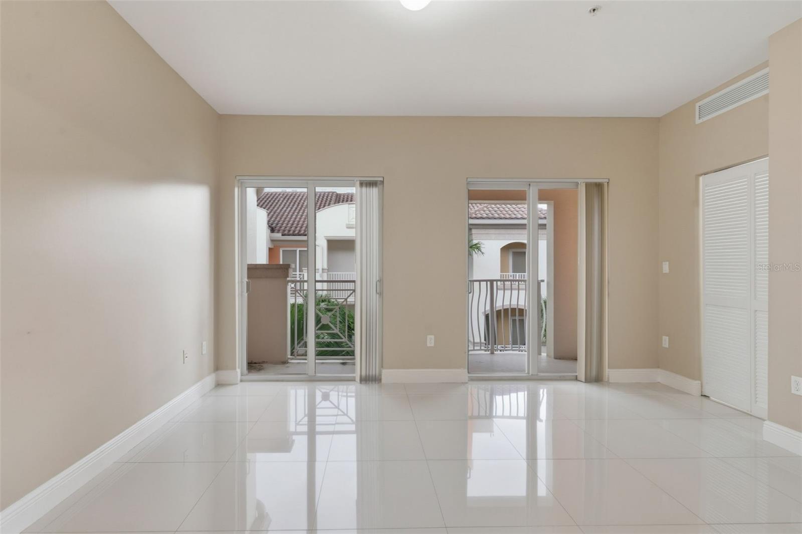 Image 16 of 49 For 18417 27th Court 18417