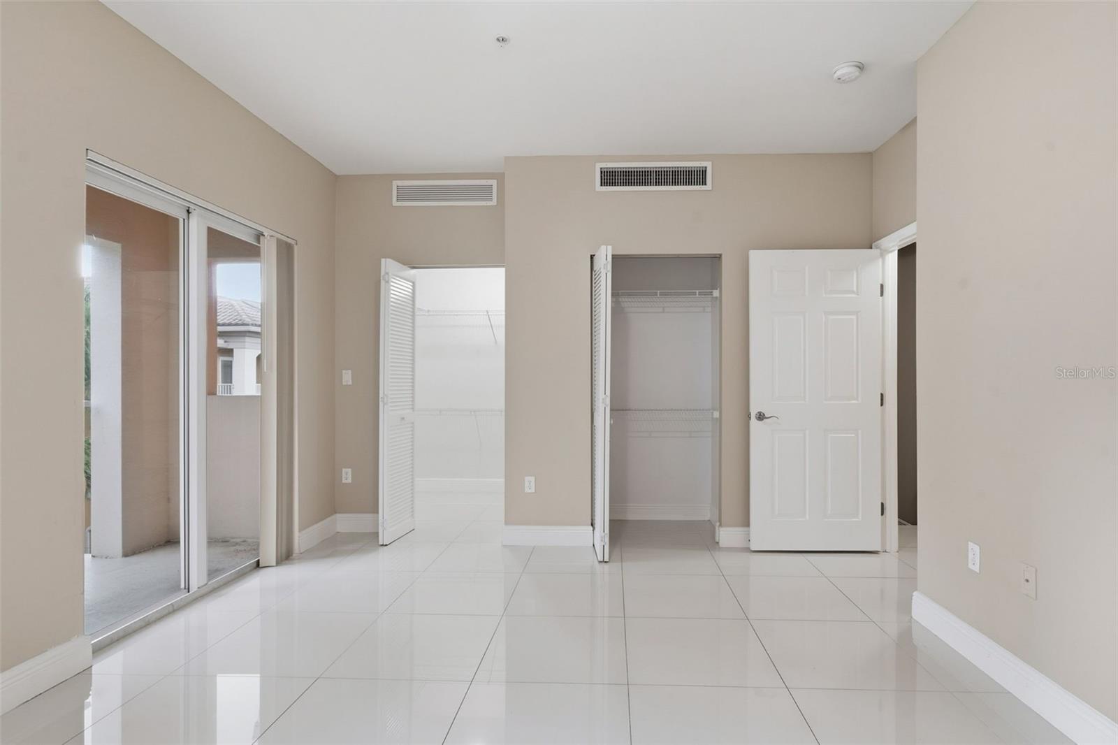 Image 17 of 49 For 18417 27th Court 18417
