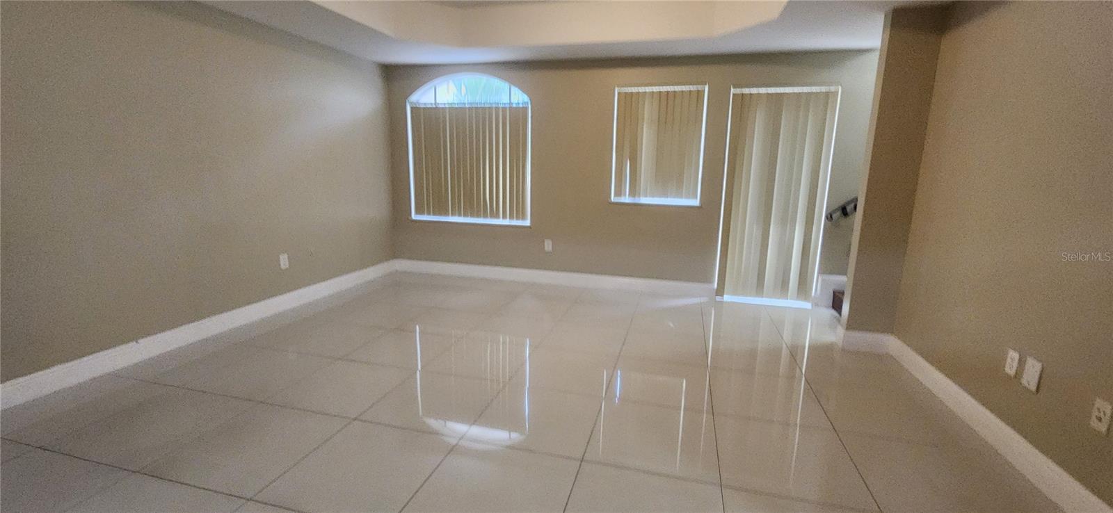 Image 2 of 49 For 18417 27th Court 18417