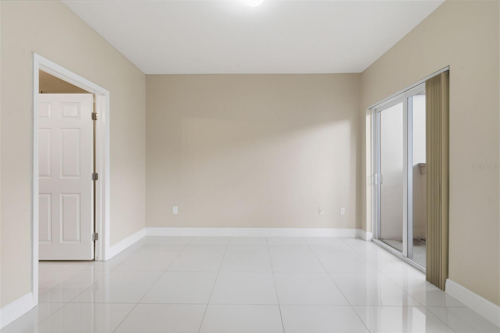 Image 20 of 49 For 18417 27th Court 18417