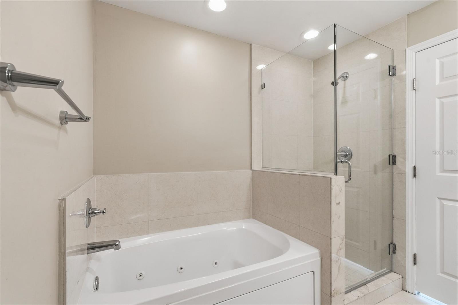 Image 29 of 49 For 18417 27th Court 18417