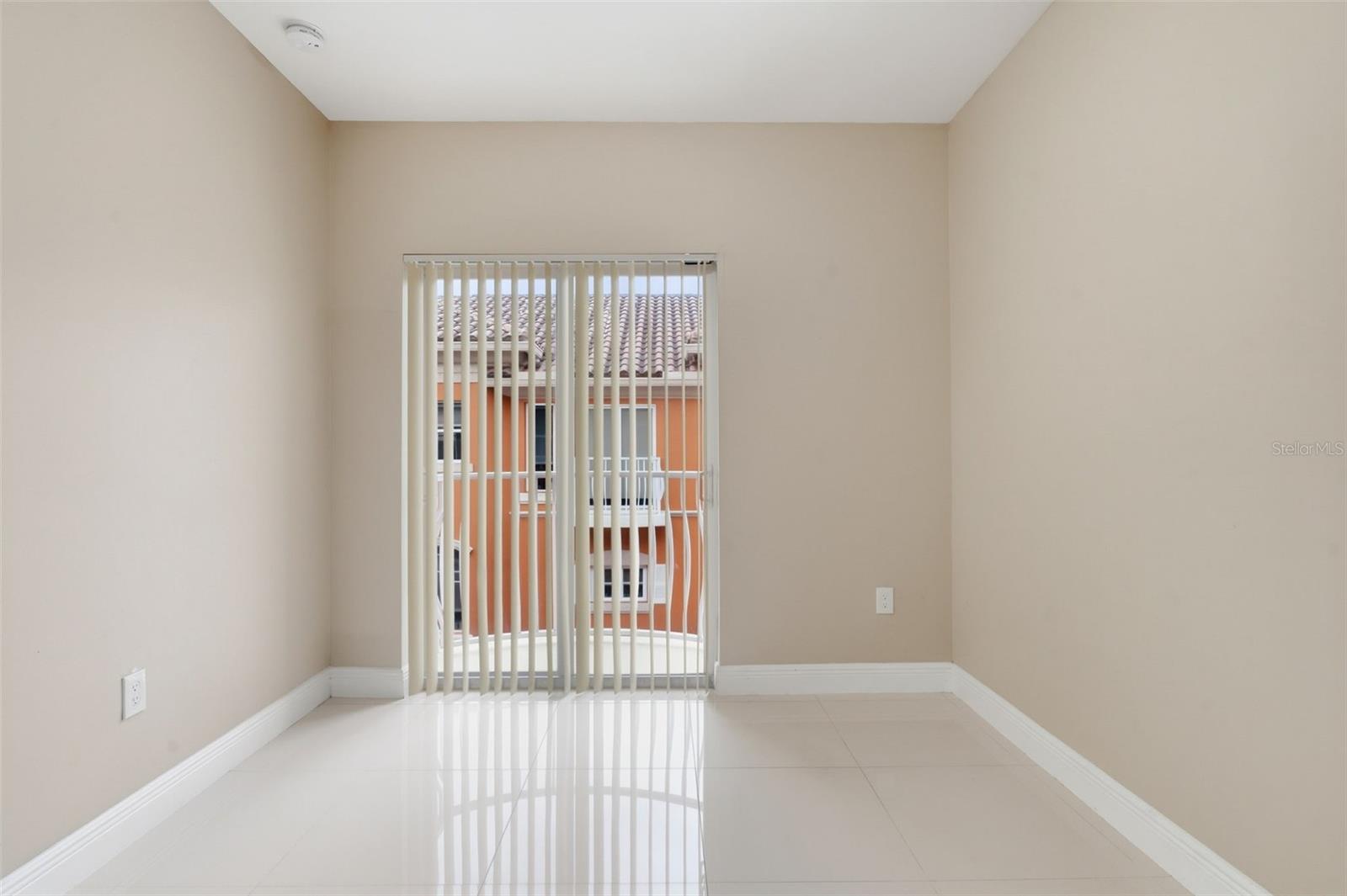 Image 35 of 49 For 18417 27th Court 18417