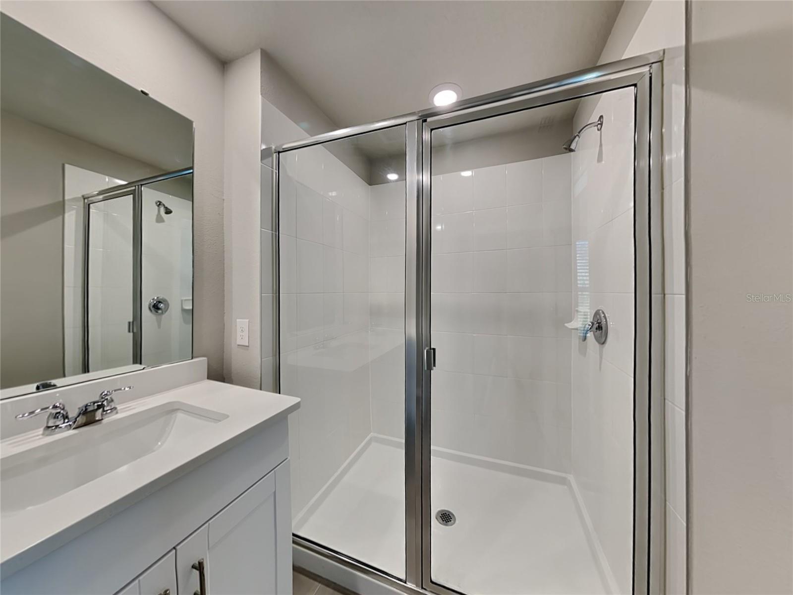 Image 9 of 16 For 1586 Grand Rue Drive