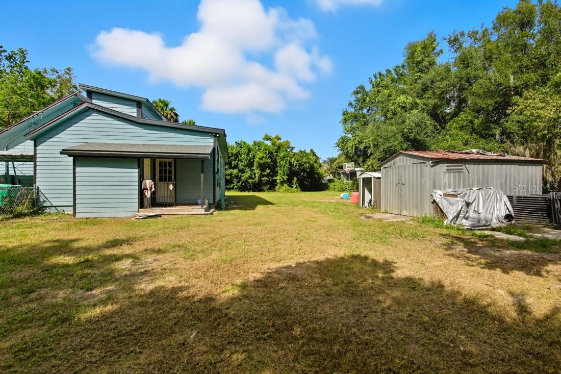 Image 5 of 23 For 711 Palmetto Avenue