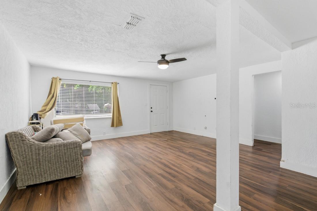 Image 6 of 23 For 711 Palmetto Avenue