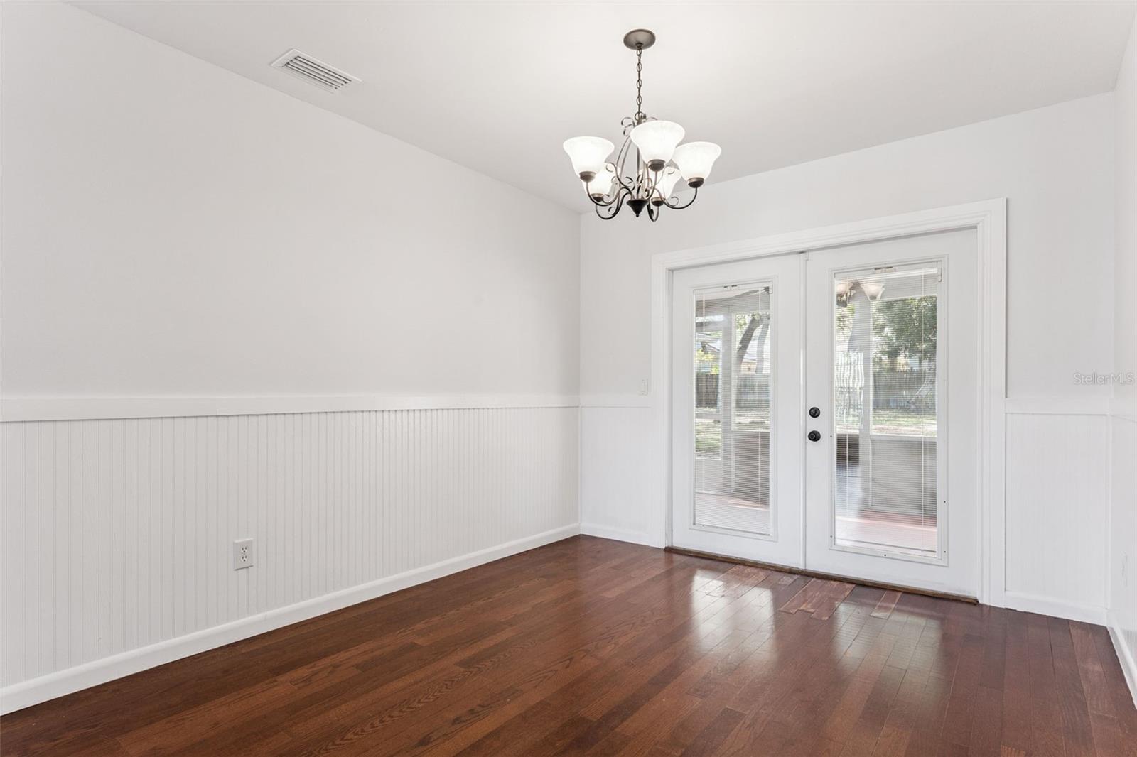 Image 13 of 32 For 1671 Spicewood Lane