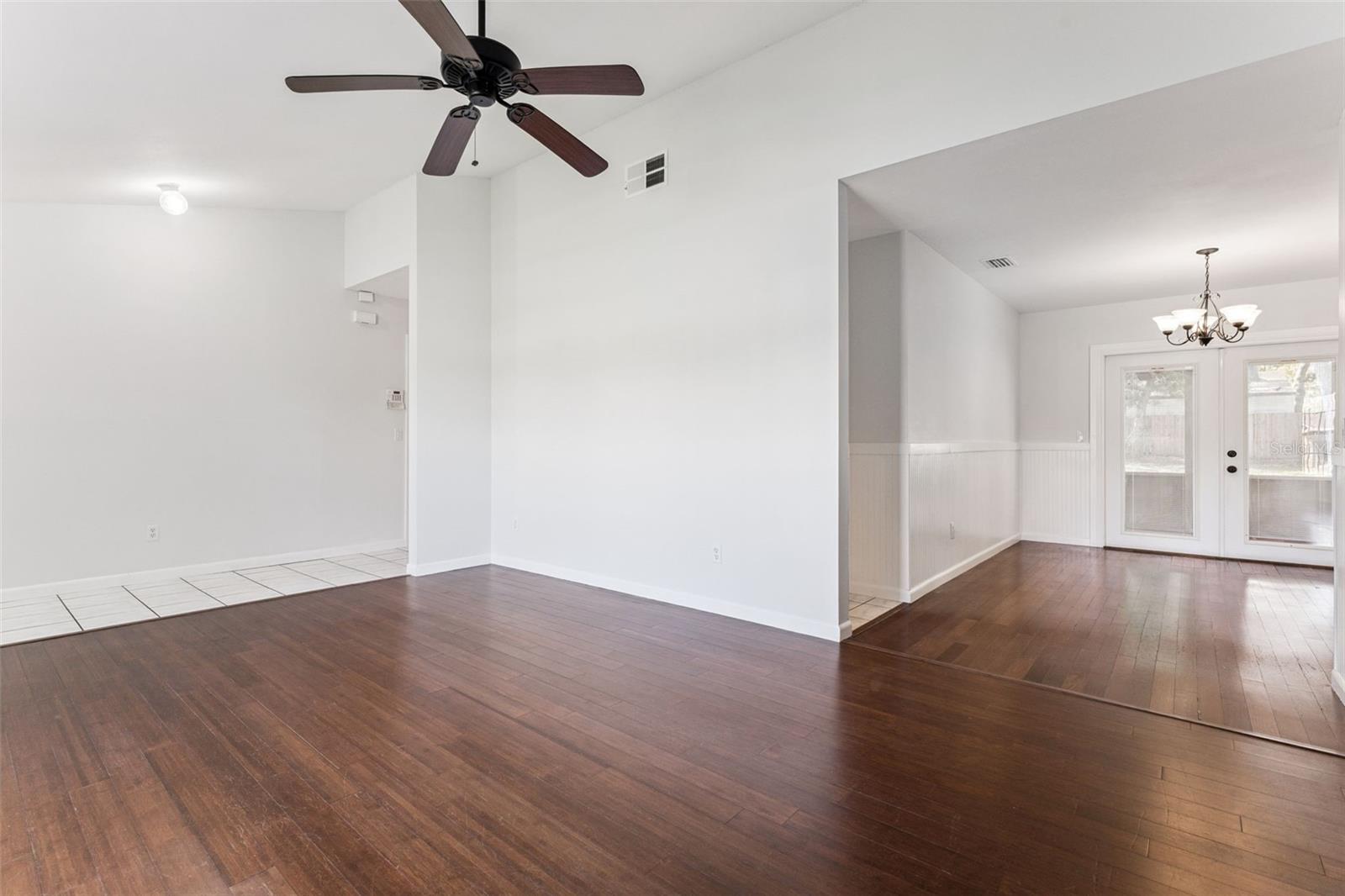 Image 5 of 32 For 1671 Spicewood Lane