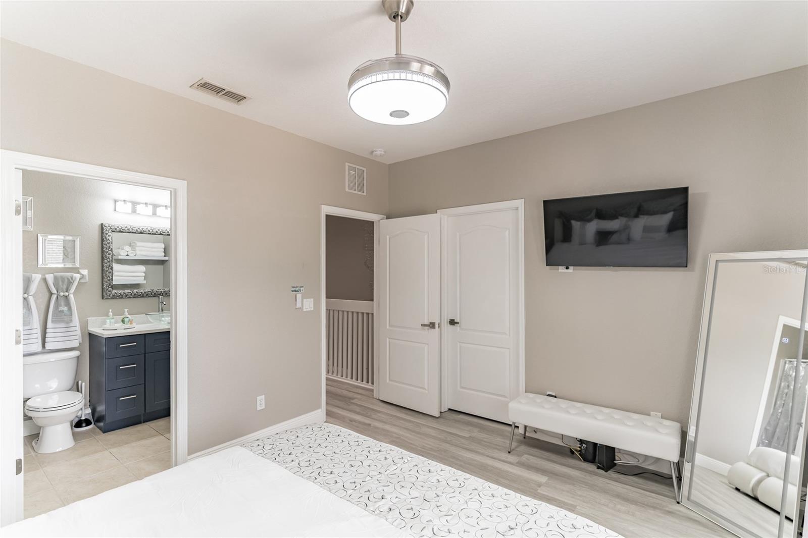 Image 16 of 30 For 2468 Caravelle Circle