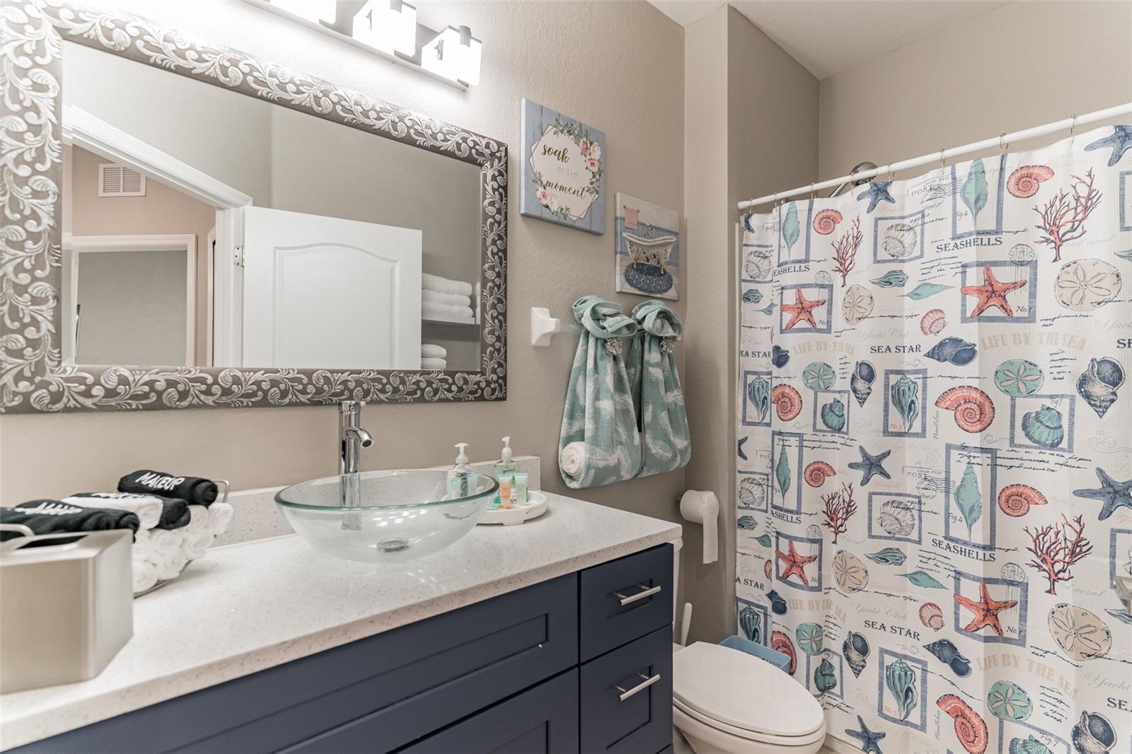 Image 18 of 30 For 2468 Caravelle Circle