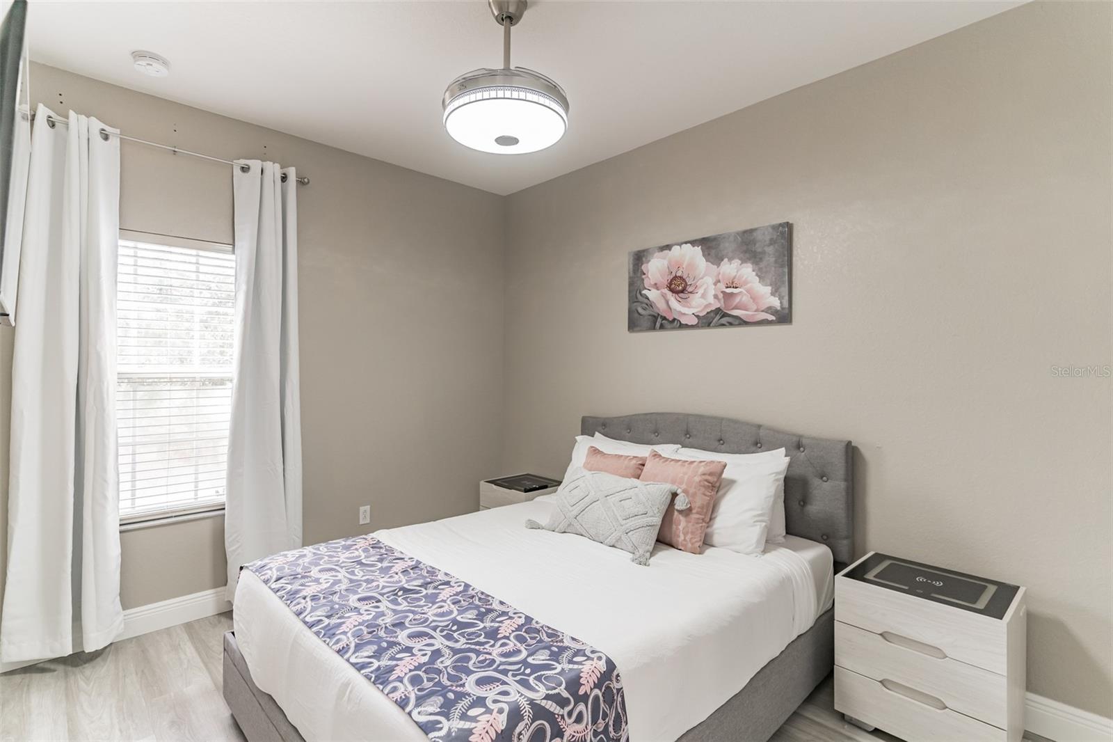 Image 20 of 30 For 2468 Caravelle Circle