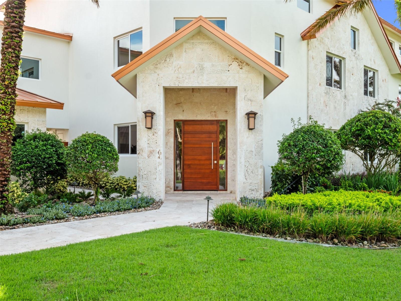 Image 15 of 82 For 1511 Riverside Drive