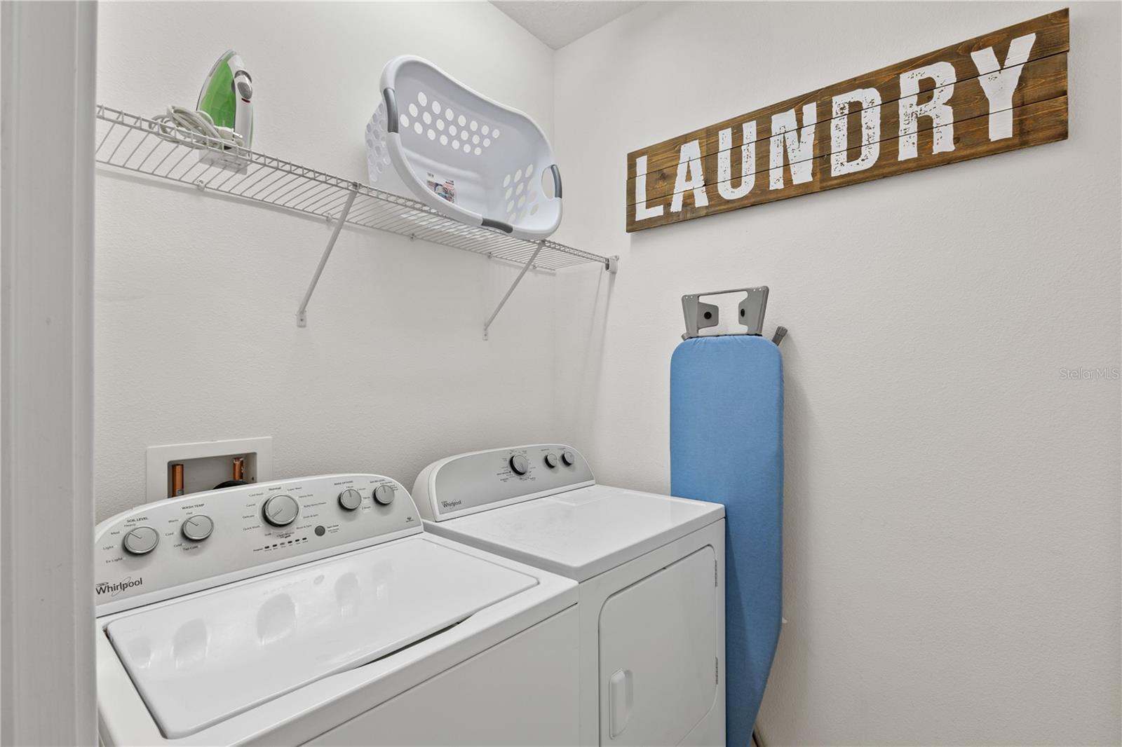 Image 28 of 49 For 2610 Calistoga Avenue