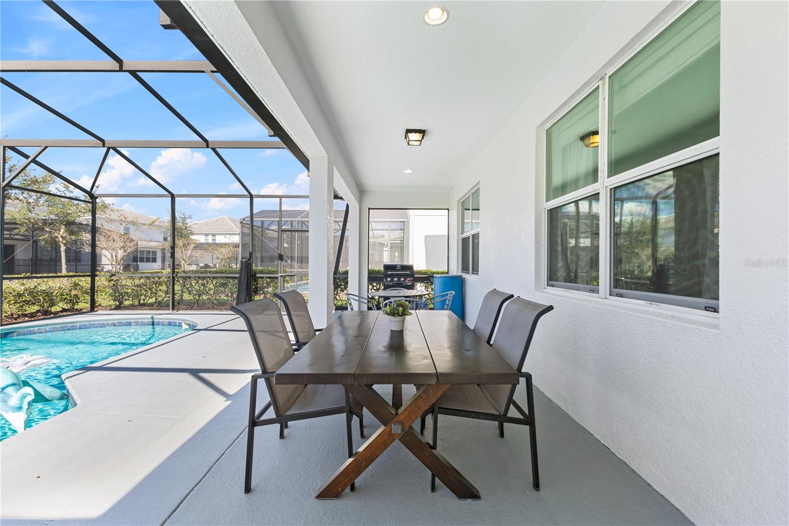 Image 40 of 49 For 2610 Calistoga Avenue